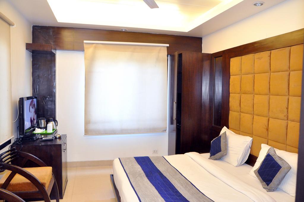 Milllennium 2000 Dx Hotel New Delhi