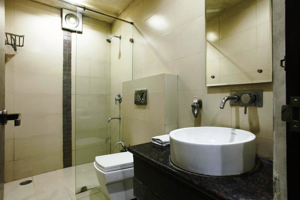 Hotel Milllennium 2000 Dx New Delhi